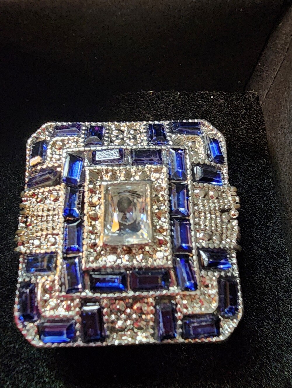 Ring sz 9 Sterling Silver Sapphire (MAN MADE AND CUBIC).